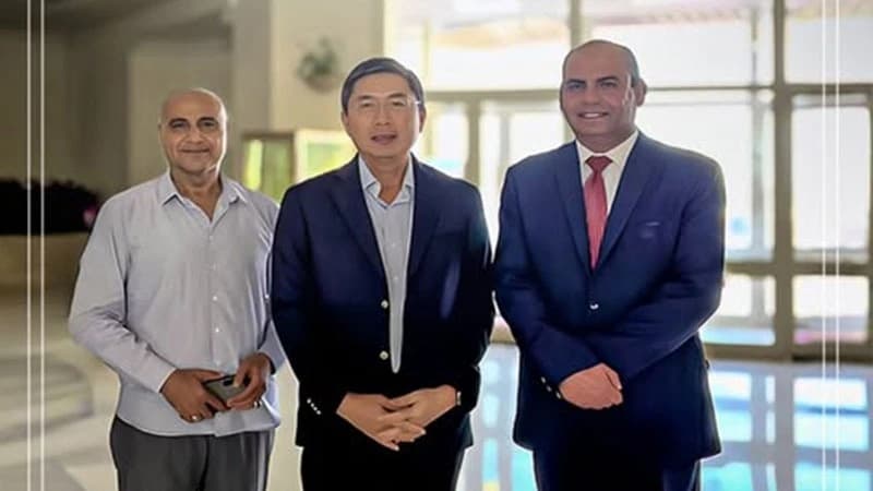 Slide Retac Al-Arish Welcomes the Ambassador of Singapore